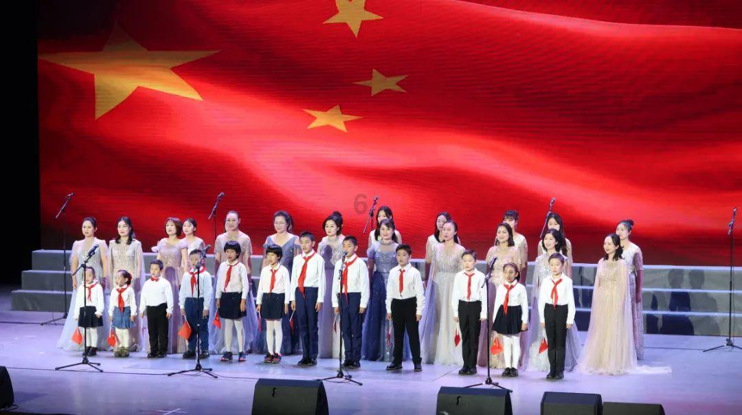 中年老人每天分几次走一万步可以吗？游戏画面